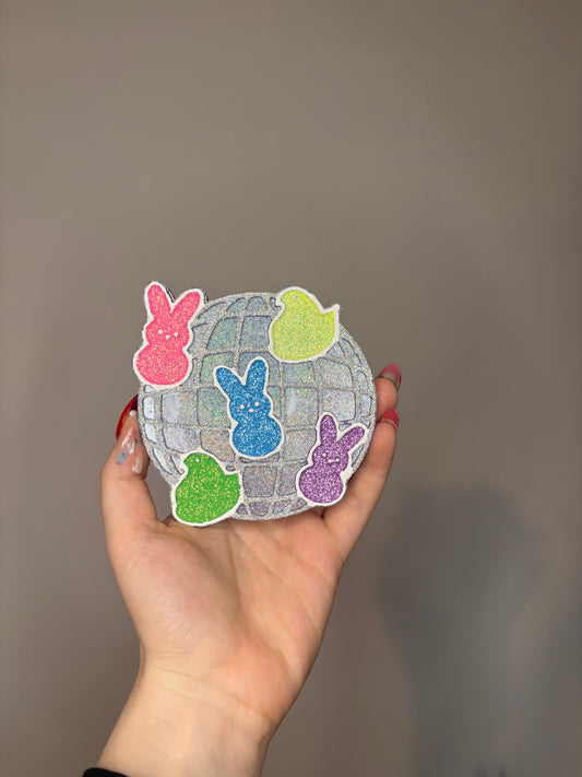 Peep’s disco ball